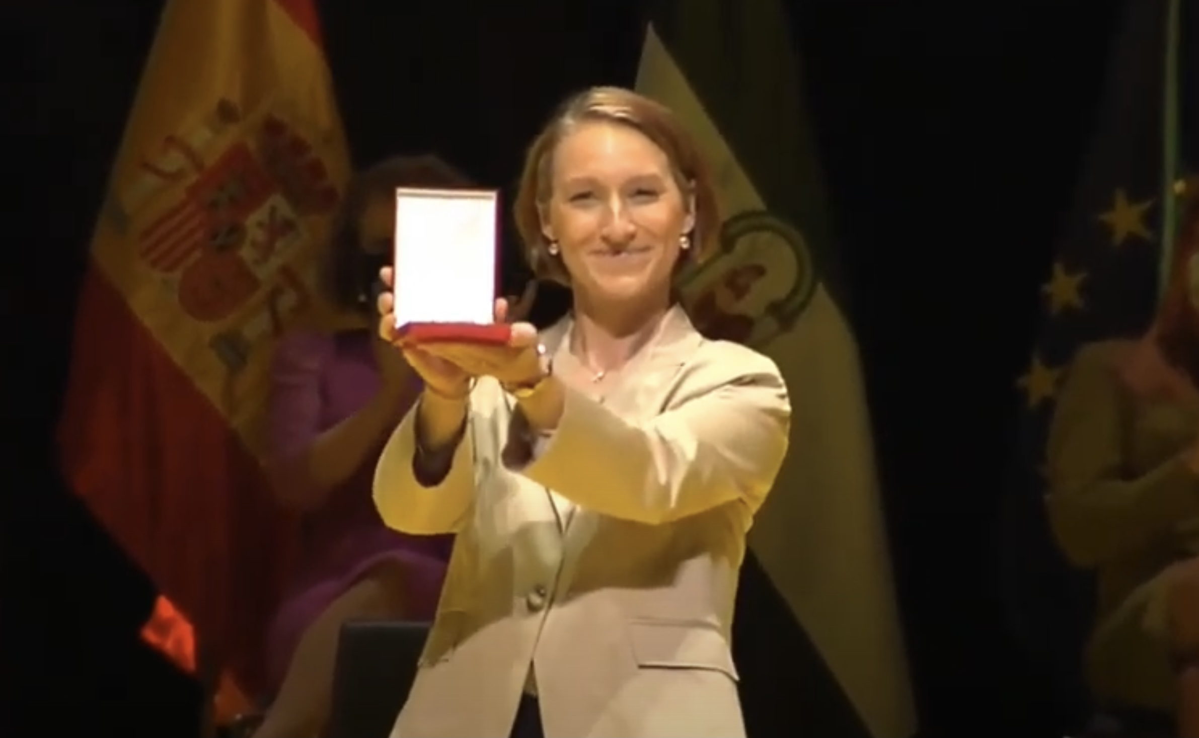 1C32E646 93E7 4541 8FC3 2A1D000C7E7F