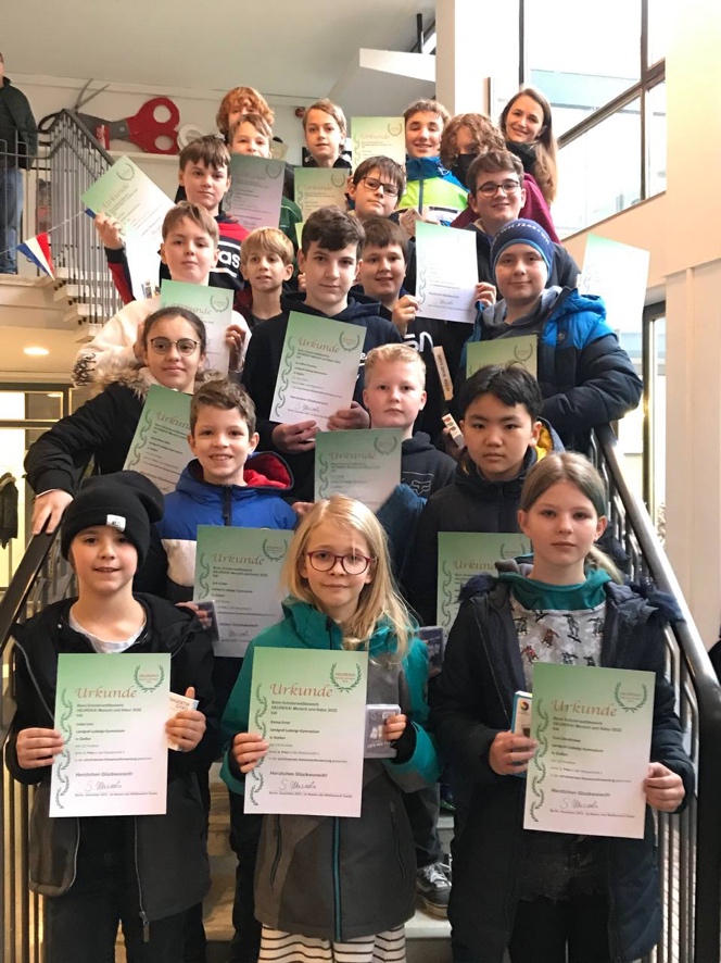 A0748AE0 F574 415D BD85 E0AF4D429713